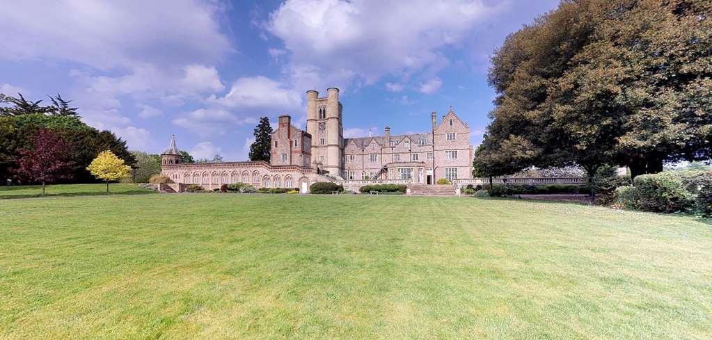 De Vere Horsley Estate East Horsley Facilities photo